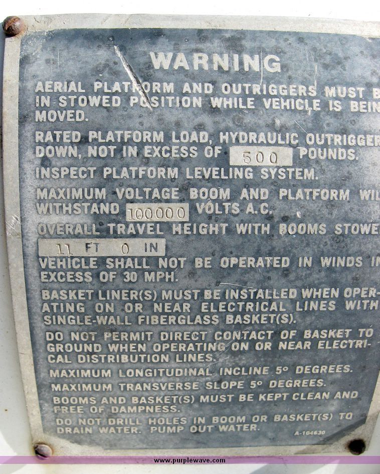 image for item 9579 1975 GMC 6500 boom truck