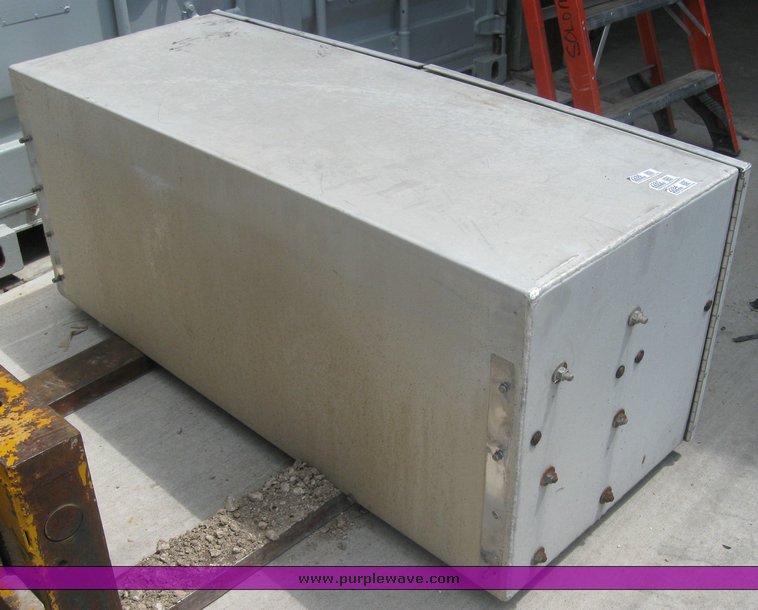image for item 2284 (2) aluminum tool boxes