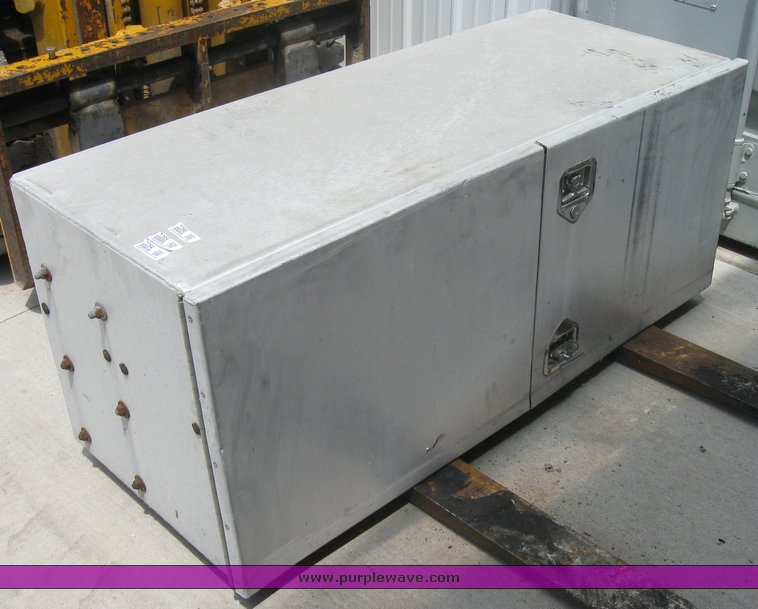 image for item 2286 (2) aluminum tool boxes