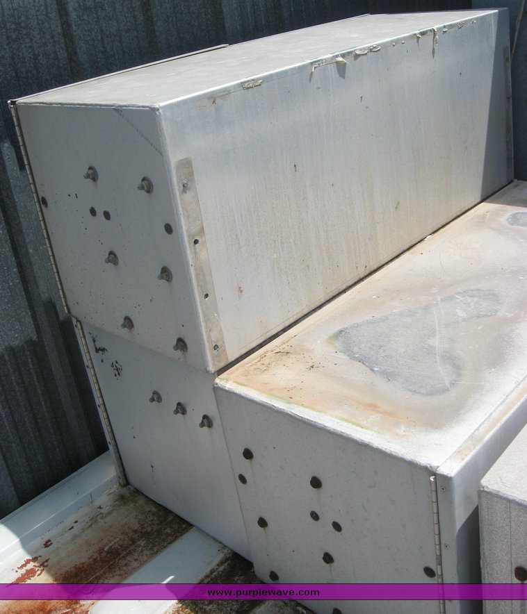 image for item 2286 (2) aluminum tool boxes