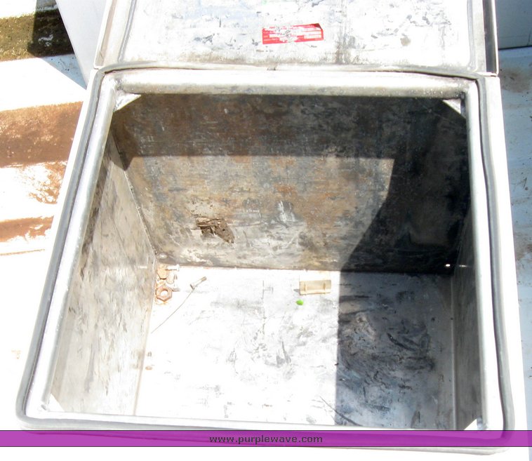 image for item 2287 Merritt aluminum tool box