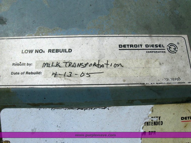 image for item 6785 1999 Freightliner C120 semi truck