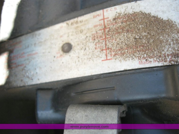 image for item 6786 2001 Freightliner FDL 120 semi truck