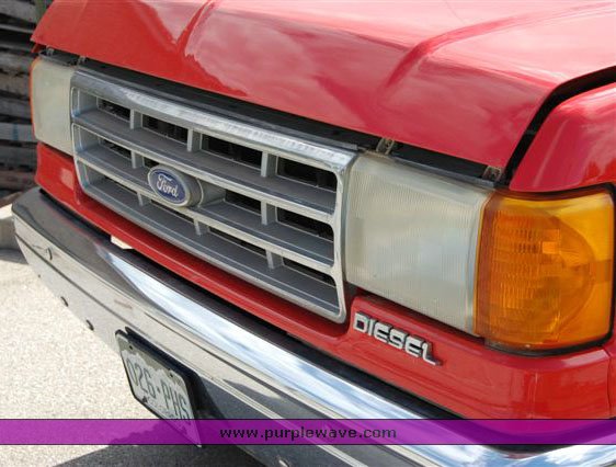 image for item 1000 1990 Ford F450 Super Duty truck with service body