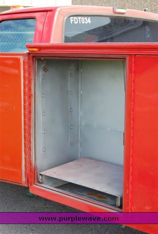 image for item 1000 1990 Ford F450 Super Duty truck with service body