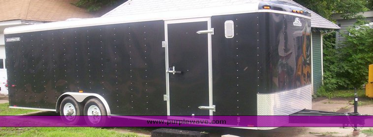 image for item 1007 2004 Roadmaster enclosed trailer