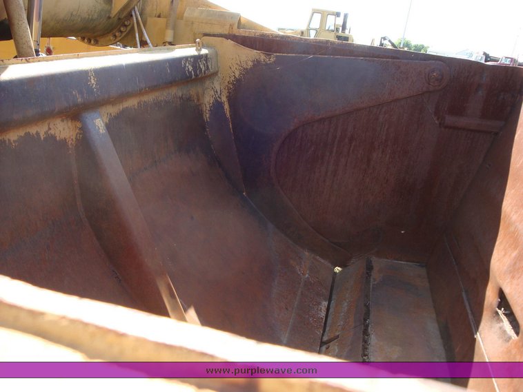 image for item 1008 1963 Caterpillar 631B scraper