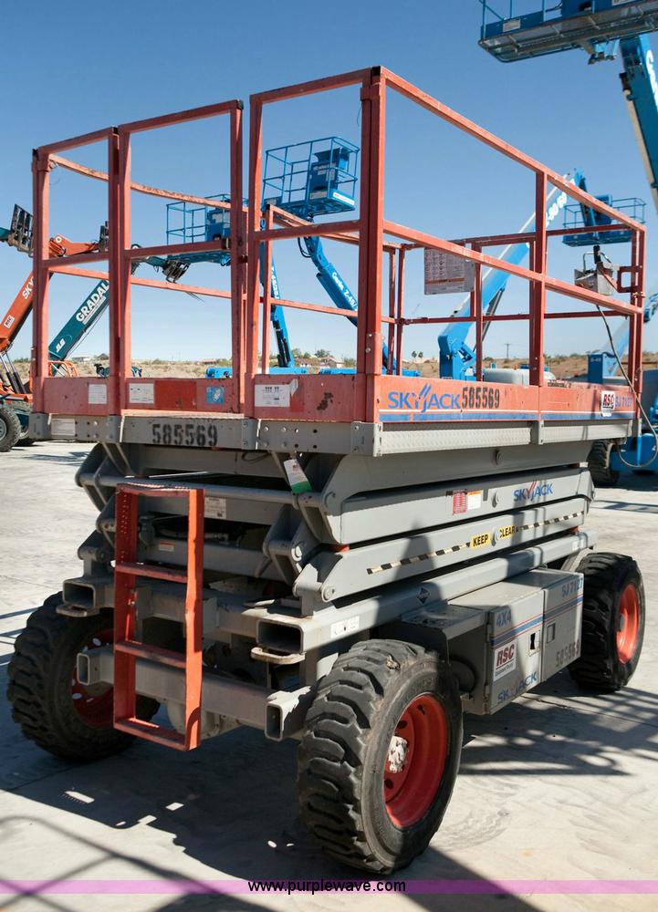 image for item 1050 2005 Skyjack SJ 7127 rough terrain scissor lift