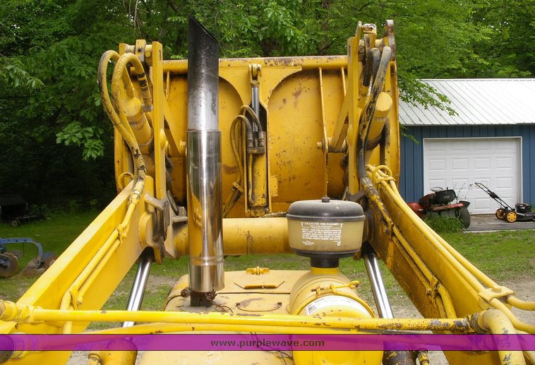 image for item 1500 Case 310G crawler loader