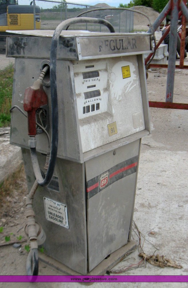 image for item 1703 Fuel pump