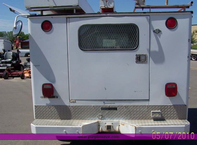 image for item 1756 1999 Ford F250 super duty utility truck