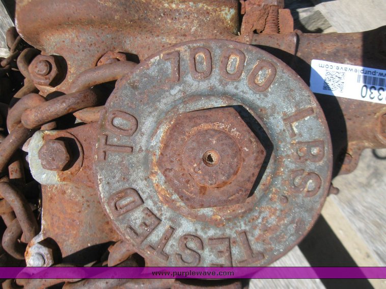 image for item 2330 7,000 chain hoist