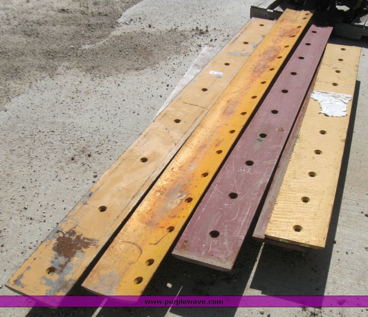 image for item 2333 (5) assorted blades