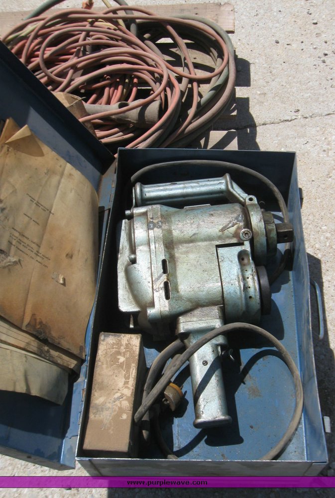 image for item 2336 Boston Pneumatics 1" electric impact wrench