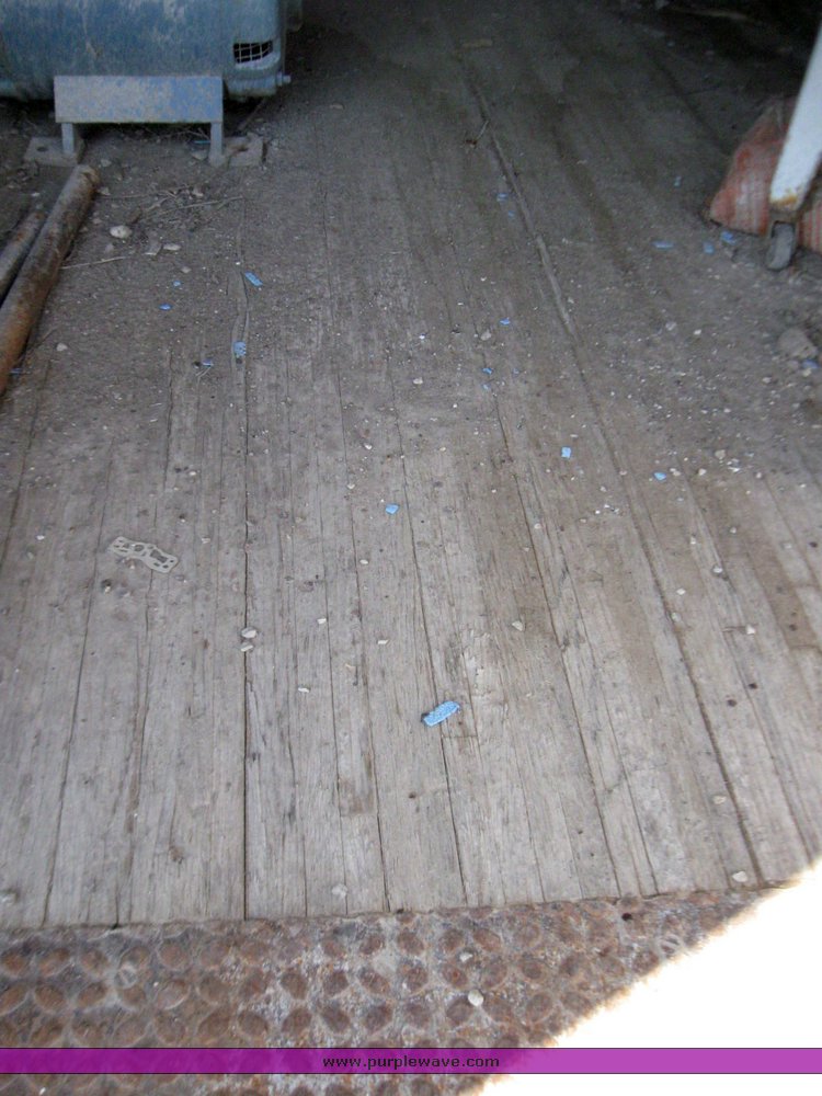 image for item 2348 40' x 96" storage box