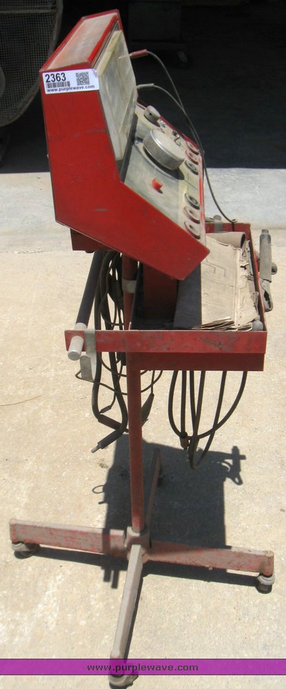 image for item 2363 Snap On MT540 starter and alternator tester