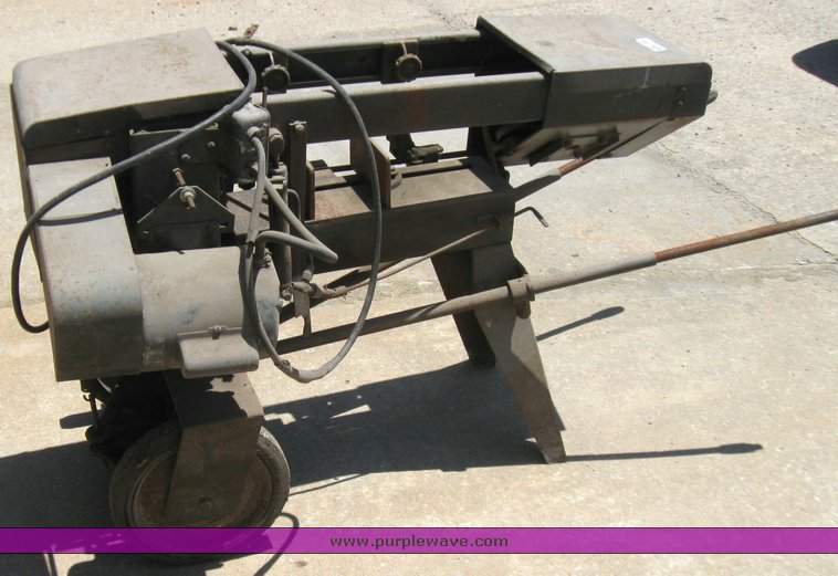 image for item 2365 Kalamazoo MM610D metal cutting band saw