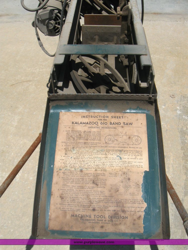 image for item 2365 Kalamazoo MM610D metal cutting band saw