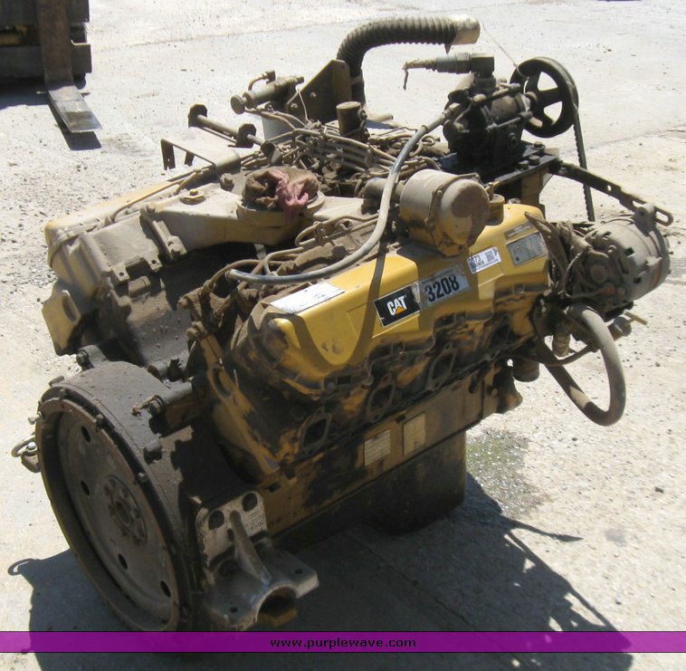 image for item 2373 Caterpillar 3208 engine