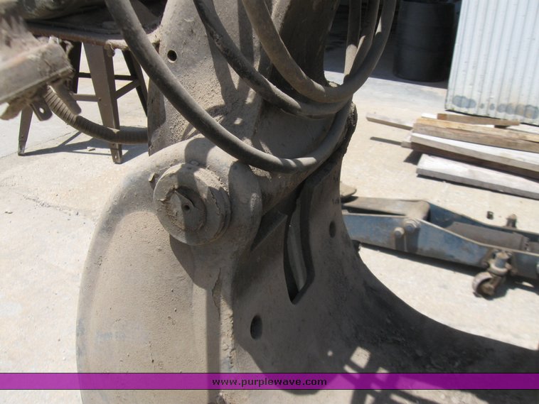 image for item 2374 Chop saw