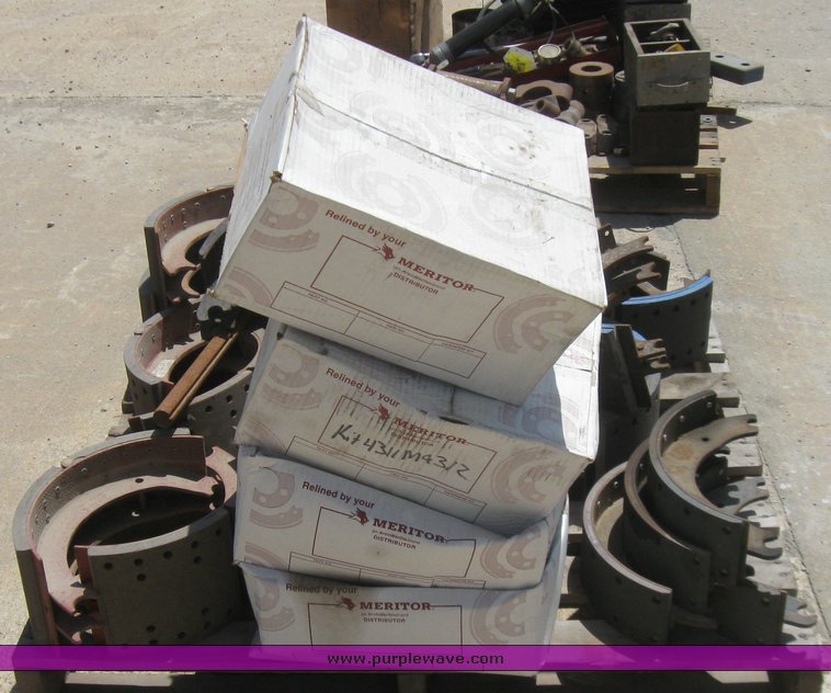image for item 2375 Pallet of assorted brake shoes