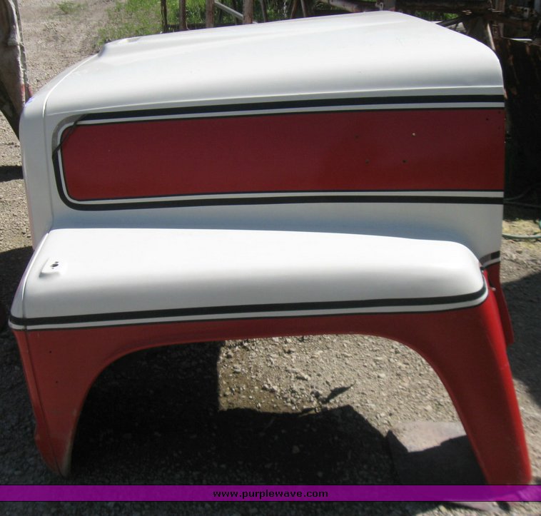 image for item 2381 Hood for L Series Fords