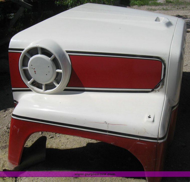 image for item 2381 Hood for L Series Fords