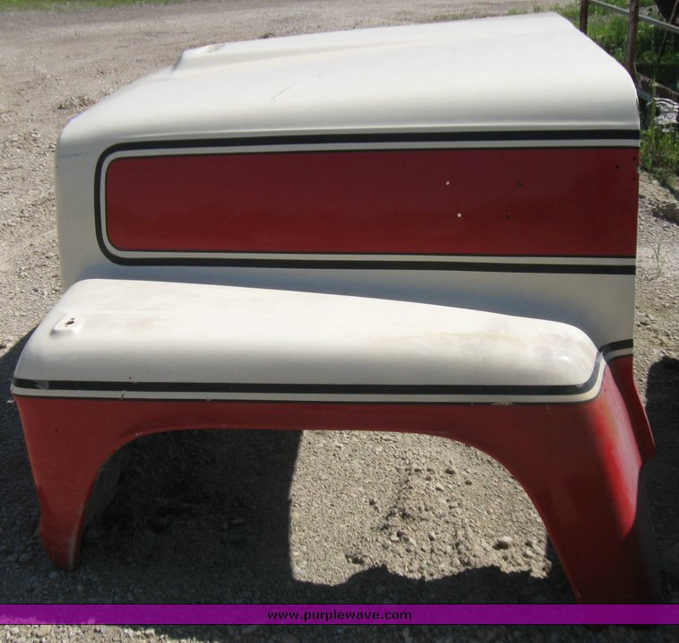 image for item 2382 Hood for L Series Fords