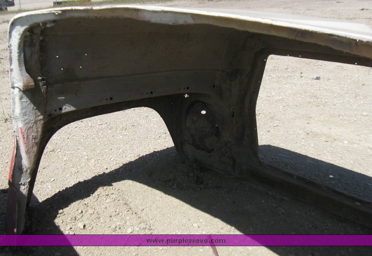 image for item 2382 Hood for L Series Fords