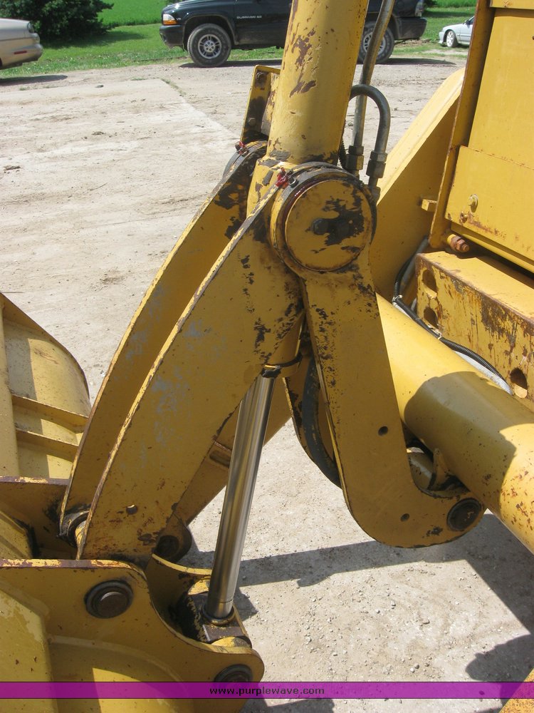 image for item 2424 1993 Caterpillar 416B backhoe