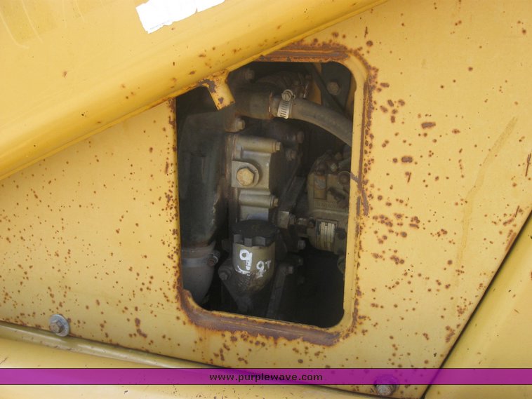 image for item 2424 1993 Caterpillar 416B backhoe