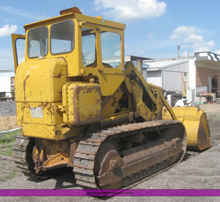 image for item 2463 1965 Cat 955H crawler loader