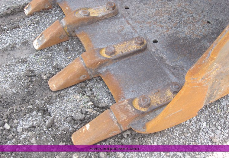 image for item 2463 1965 Cat 955H crawler loader