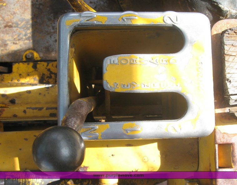 image for item 2463 1965 Cat 955H crawler loader