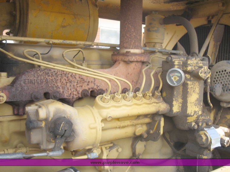 image for item 2464 1968 Cat 120 motor grader