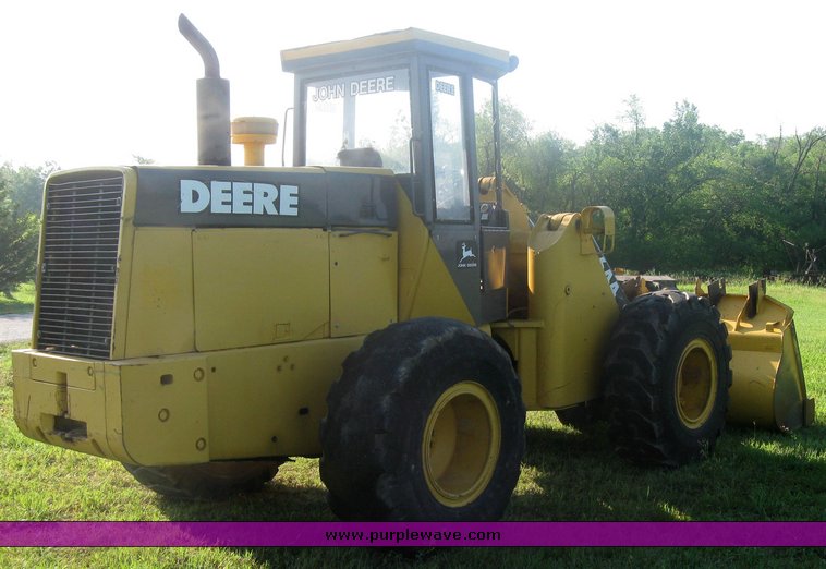 image for item 2526 1983 John Deere 644C wheel loader