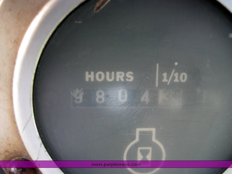 image for item 2526 1983 John Deere 644C wheel loader