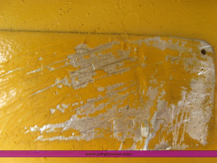 image for item 2526 1983 John Deere 644C wheel loader