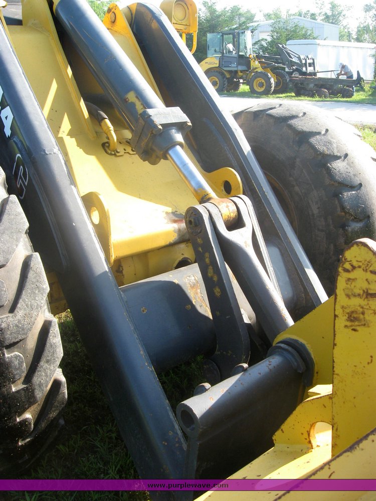 image for item 2526 1983 John Deere 644C wheel loader