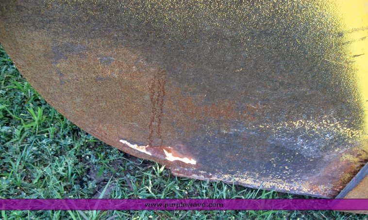 image for item 2526 1983 John Deere 644C wheel loader