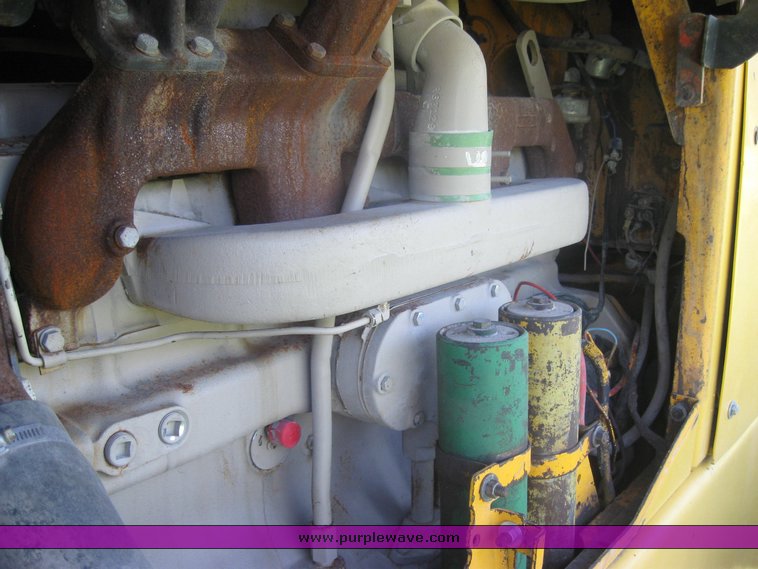 image for item 2526 1983 John Deere 644C wheel loader