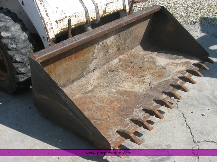 image for item 2530 1995 Bobcat 763 skid steer