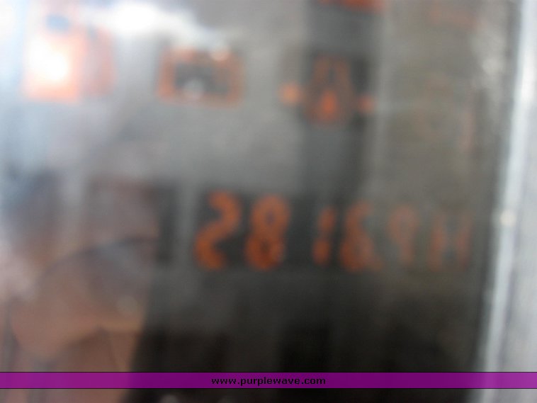 image for item 2530 1995 Bobcat 763 skid steer