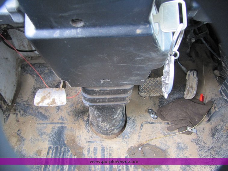 image for item 3326 1987 GMC 7000 forward cab over 24' rollback truck