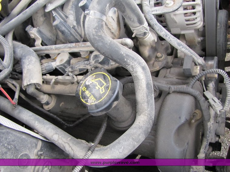 image for item 3346 2003 Ford F250 Super Duty extended cab pickup truck