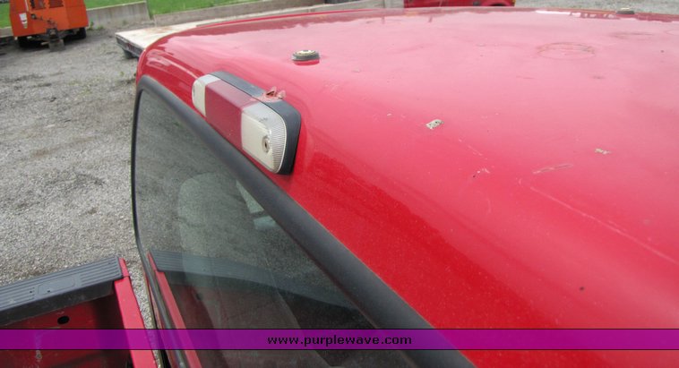 image for item 3347 2000 Ford F250 Super Duty pickup truck