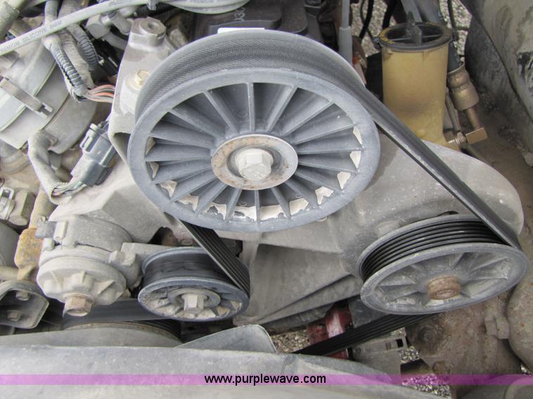 image for item 3348 1997 Ford F350 flatbed truck