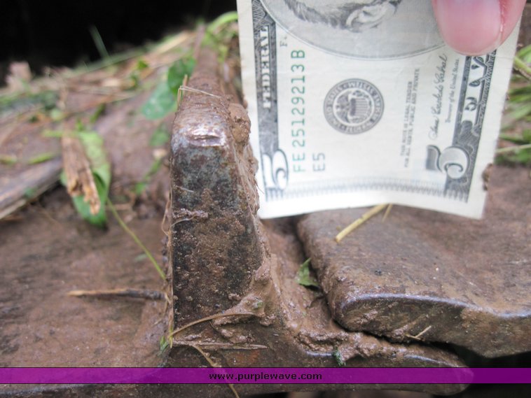 image for item 3911 1983 Case 1150D dozer