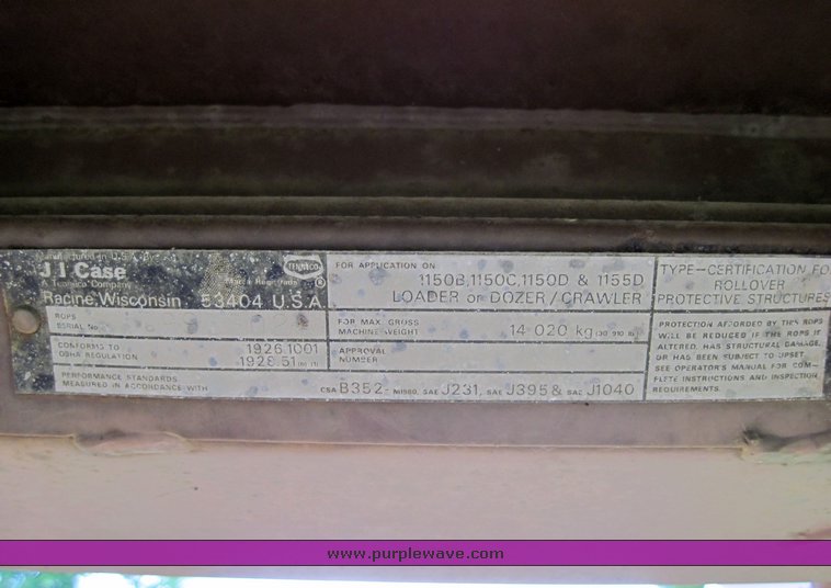 image for item 3911 1983 Case 1150D dozer