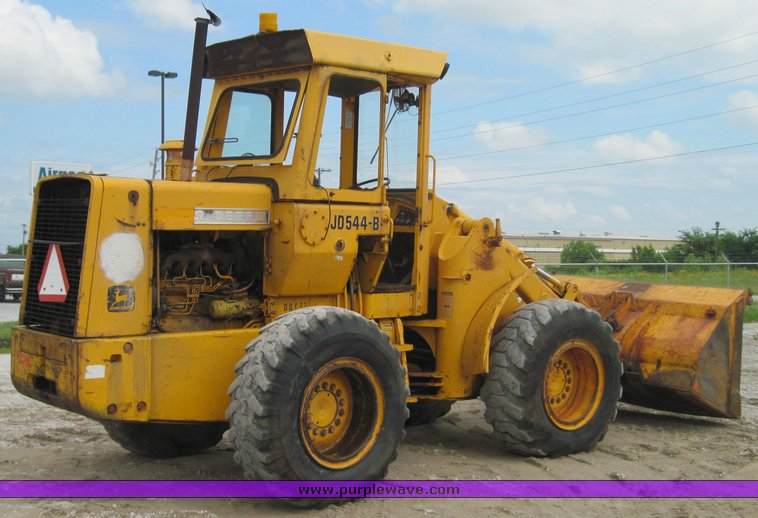 image for item 3915 1984 John Deere 544-B wheel loader